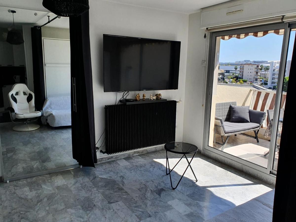 Superbe Appartement Plage Saint-Laurent Du Var Екстер'єр фото